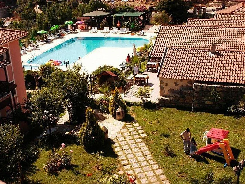 Club Pink Palace Hotel Oludeniz