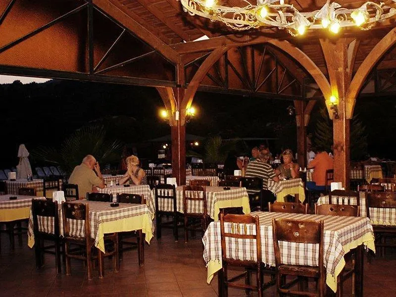 Club Pink Palace Hotel Oludeniz
