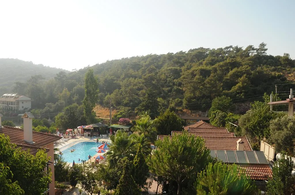 Club Pink Palace Hotel Oludeniz