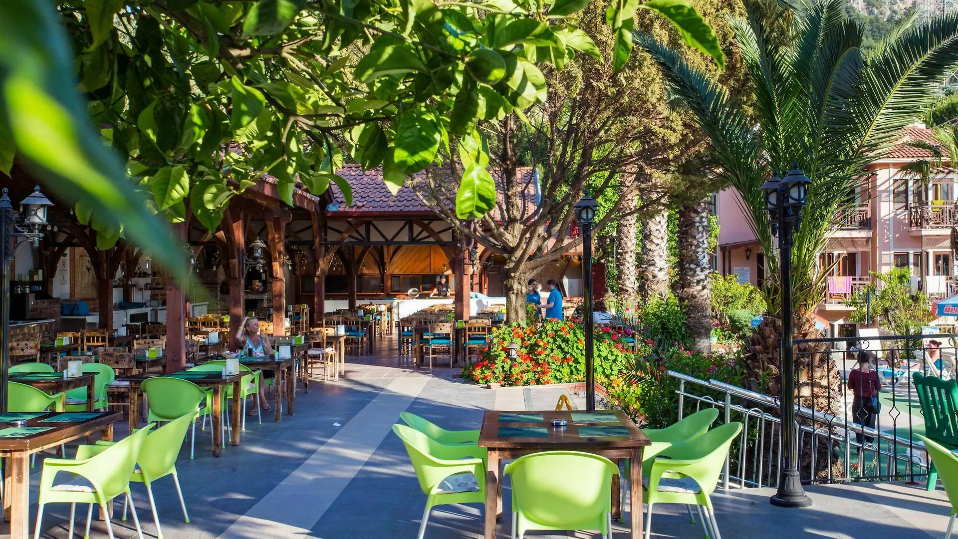 Club Pink Palace Hotel Oludeniz