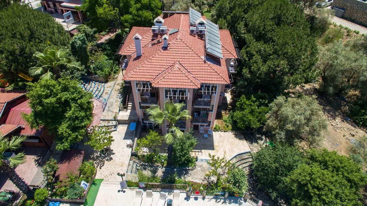 Club Pink Palace Hotel Oludeniz